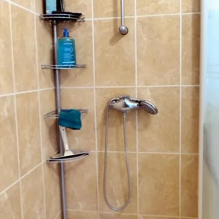 The 2 Bedroom With Balcony - Near Park